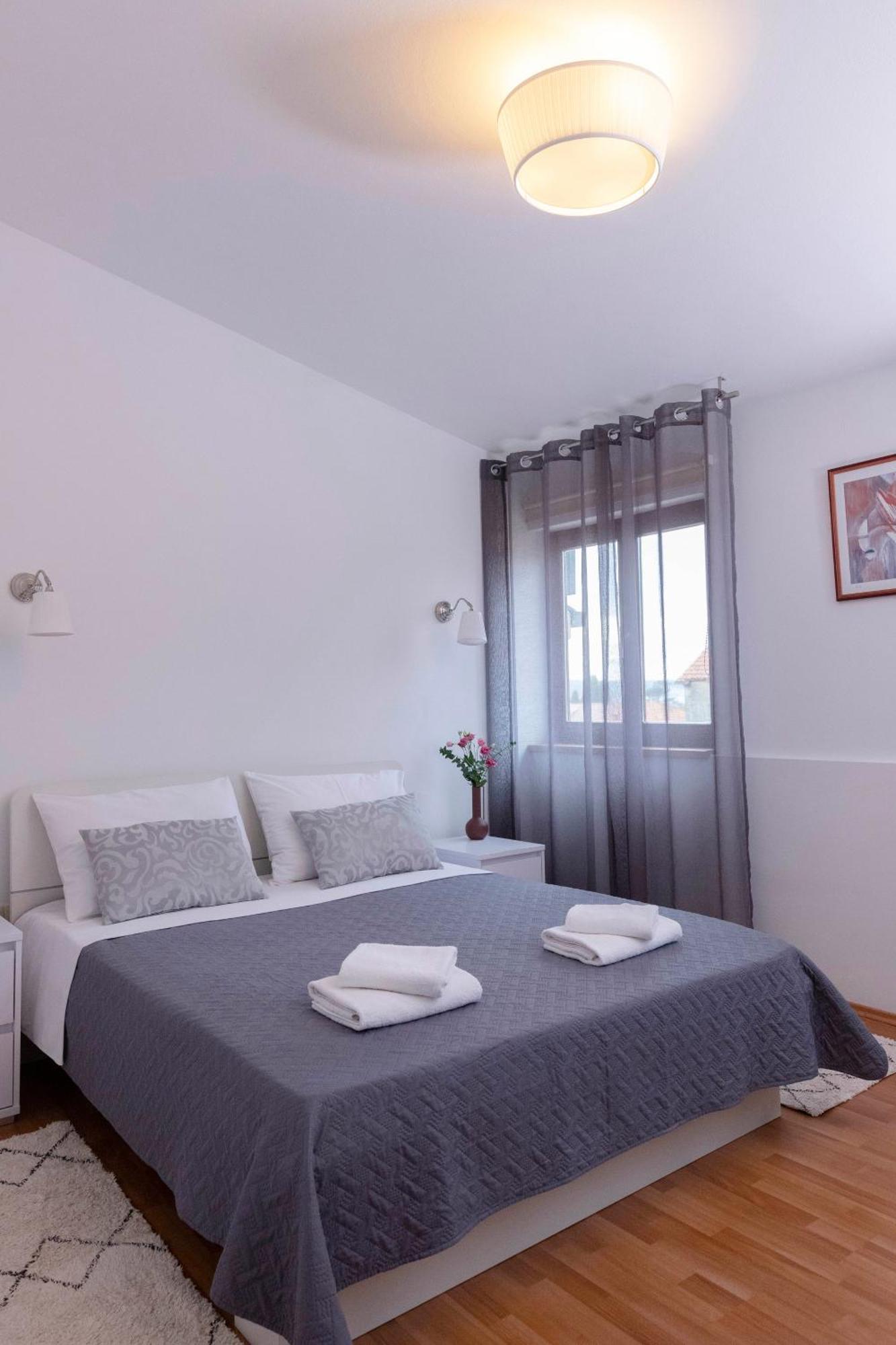 Apartman Ivo Каштела Екстер'єр фото