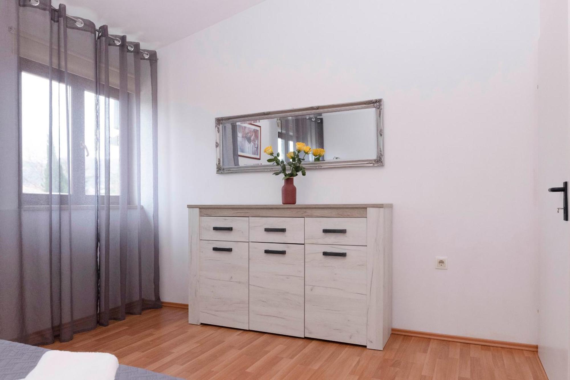 Apartman Ivo Каштела Екстер'єр фото